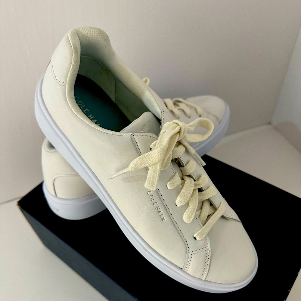 Cole Haan Women's Grand Crosscourt Daily Lace-Up Low-Top Sneakers White NWB
